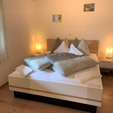 Mareinhof - Urlaub Auf Dem Apfelbauernhof Apartment Парчинес Екстериор снимка