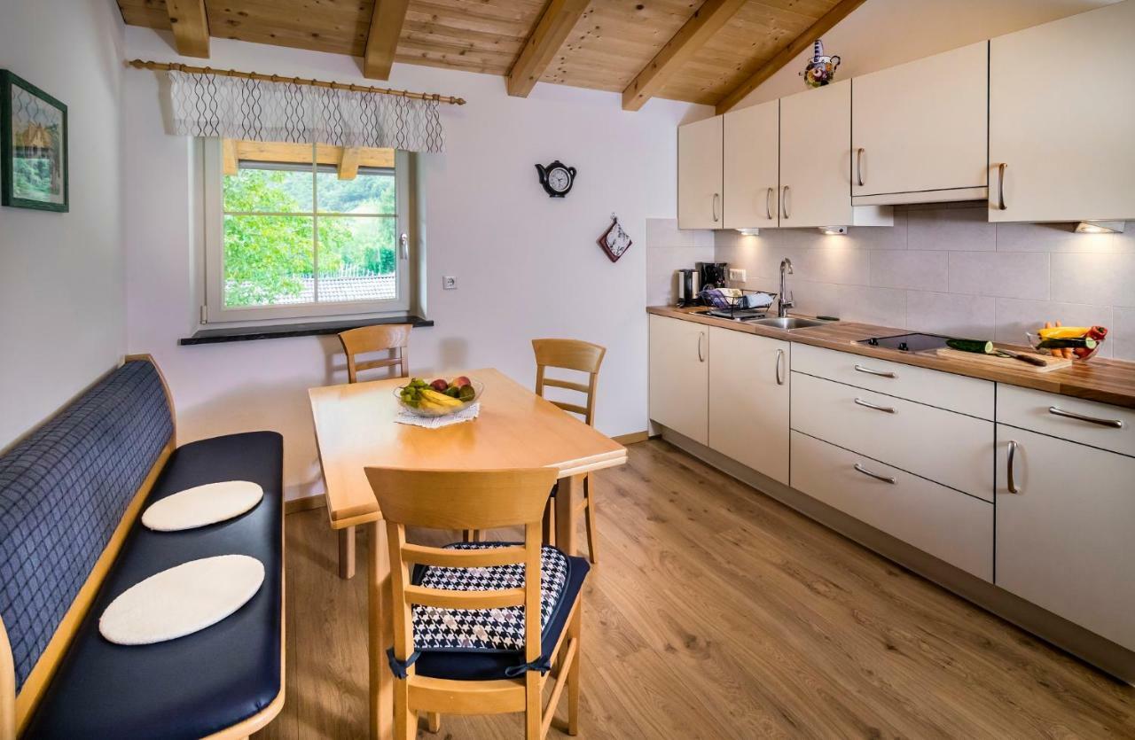 Mareinhof - Urlaub Auf Dem Apfelbauernhof Apartment Парчинес Екстериор снимка