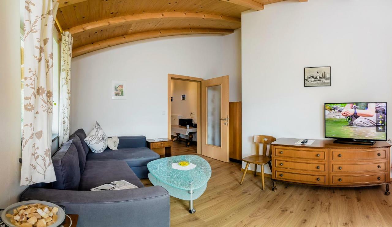 Mareinhof - Urlaub Auf Dem Apfelbauernhof Apartment Парчинес Екстериор снимка